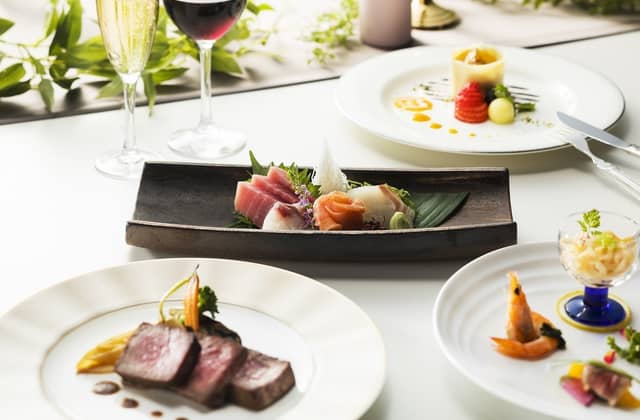 ロイヤルホールヨコハマ