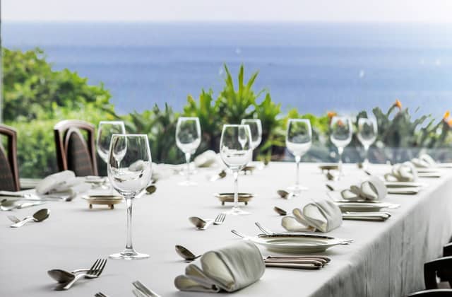 湘南・鎌倉の絶景を 一望できるウエディング|鎌倉プリンスホテル