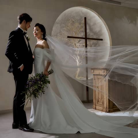 【公式】ルリアン大阪(ベルクラシック空港)|伊丹空港近くの完全貸切&全天候型結婚式場