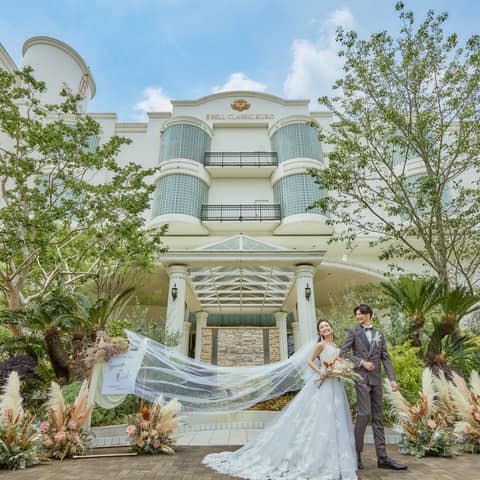 【公式】ルリアン大阪(ベルクラシック空港)|関西唯一のドライフラワーが広がる結婚式場|北摂・大阪空港
