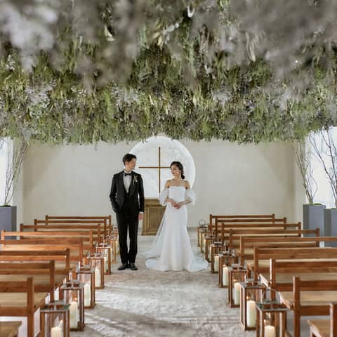 【公式】ルリアン大阪(ベルクラシック空港)|関西唯一のドライフラワーが広がる結婚式場|北摂・大阪空港