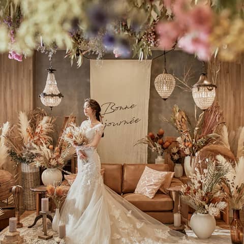 【公式】ルリアン大阪(ベルクラシック空港)|伊丹空港近くの完全貸切&全天候型結婚式場