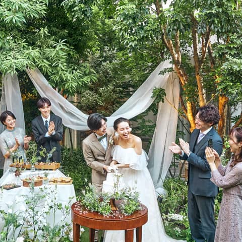 【挙式のみプラン】自然光ふりそそぐチャペルで感動の結婚式が叶う!