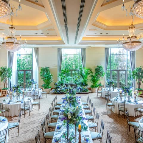 【大人数★結婚式が更にお得】80名266万円〈最大125万円オフ〉