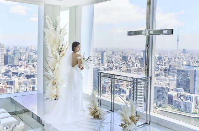 RESTAURANT LUKE with SKY LOUNGE