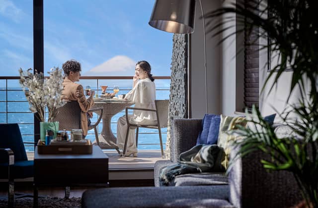 SCAPES THE SUITE (スケープス ザ スィート)