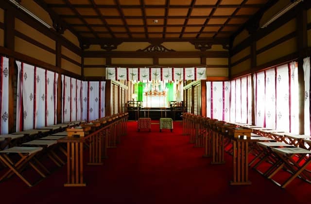 鶴羽根神社 二葉