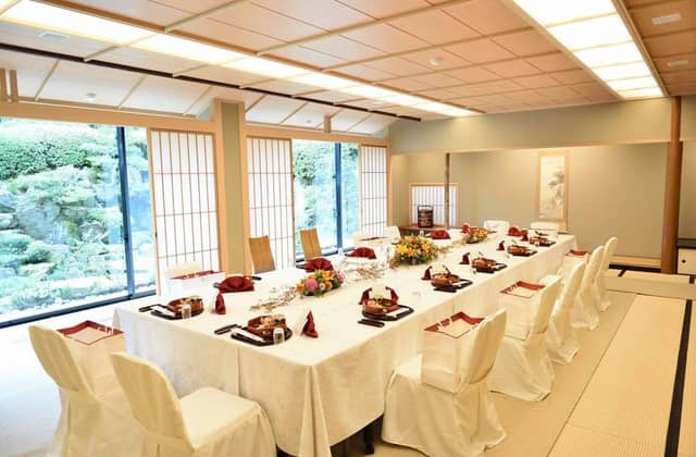 鶴羽根神社 二葉