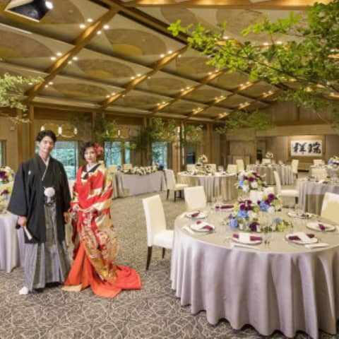 【2023年9月∼11月挙式/70名】秋婚がお得に叶うシーズンプラン
