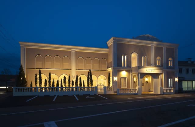 【絶対外せない】青森の人気結婚式場|モルトン迎賓館八戸