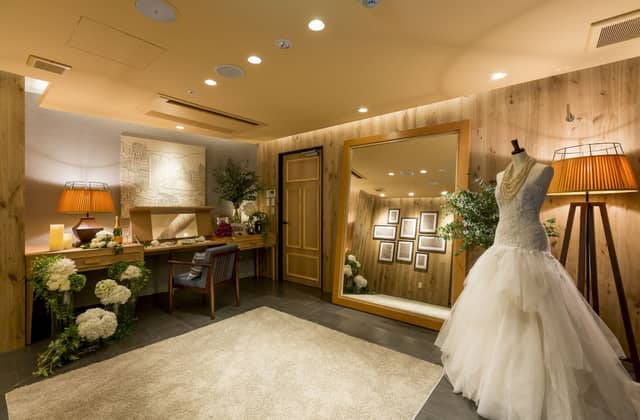 ザ テンダーハウス