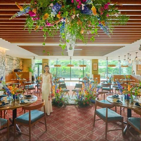 公式限定【26年7月~9月】大人気*新緑溢れるガーデン挙式