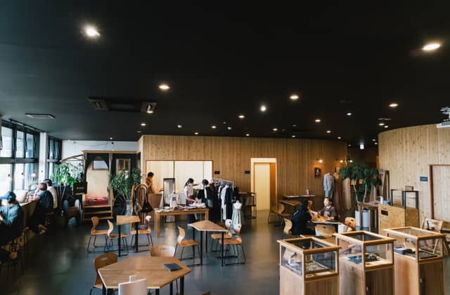 株式会社FOLK FOLK