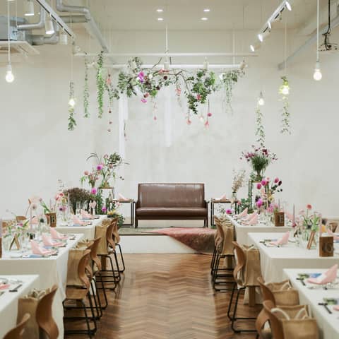 割引が選べる新プラン適用【土日が休みづらい方向け】平日の特別な結婚式