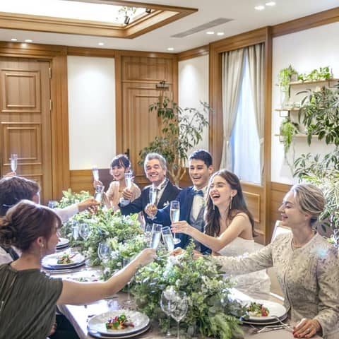 【公式】ラグナヴェール スカイテラス|さいたま新都心駅徒歩1分の結婚式場