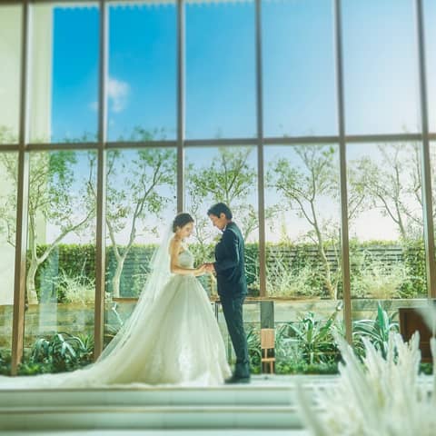 【公式】ラグナヴェール広島 – 八丁堀電停徒歩1分の結婚式場