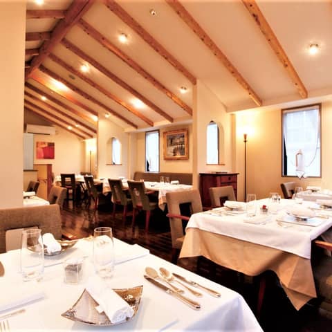 【挙式+会食Wedding】ラトラス会場貸切プラン