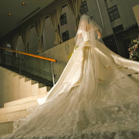 【フォト婚】ホテルと甲府の街が舞台の写真だけの結婚式!