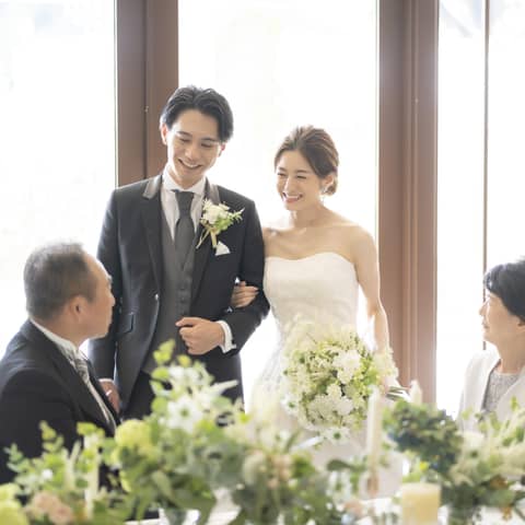 《組数限定の少人数婚》美食を楽しむ ゆったりとした会食スタイル