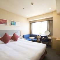 ロイヤルホールヨコハマ