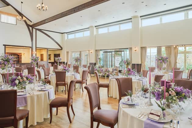 【公式】岐阜・各務原の結婚式場ならコッツウォルズ　Bridal On Water COTSWOLDS