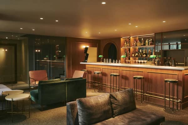 アーフェリーク白金