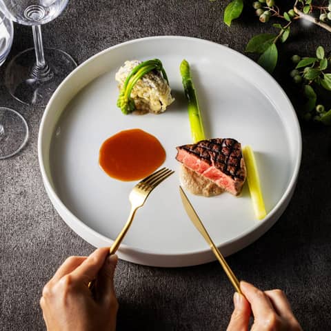 【フォト＆会食】31万優待◆衣裳＋美容＋料理＋100カットデータ付