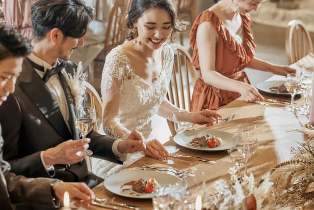 【公式】ルリアン大阪(ベルクラシック空港)｜伊丹空港近くの完全貸切＆全天候型結婚式場