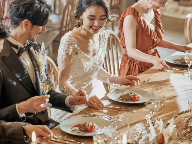 【公式】ルリアン大阪(ベルクラシック空港)|伊丹空港近くの完全貸切&全天候型結婚式場