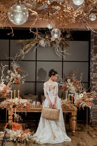 【公式】ルリアン大阪(ベルクラシック空港)｜伊丹空港近くの完全貸切＆全天候型結婚式場