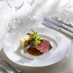 青森の結婚式場なら モルトン迎賓館 青森｜ウエディング・結婚式 【シャンドフルール】国産食材を使用したこだわり料理でゲストをおもてなし