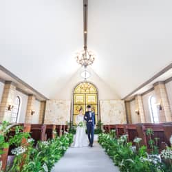 青森の結婚式場なら モルトン迎賓館 青森｜ウエディング・結婚式 英国郊外に佇む贅沢な領主の館をイメージしてつくられたクラシカルなチャペル