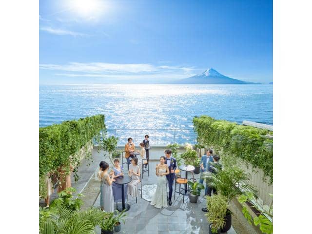 SCAPES THE SUITE (スケープス ザ スィート)