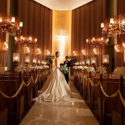 【8月迄】ドレス59万優待＊花嫁を美しく魅せる（109万優待）