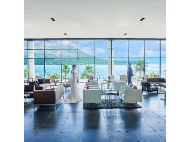 W the style of wedding