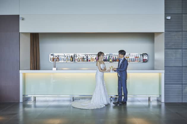 W the style of wedding