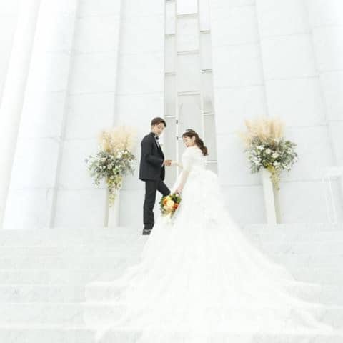 W the style of wedding