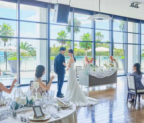 W the style of wedding