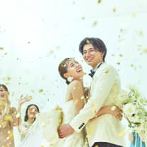 W the style of wedding