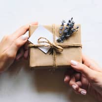 W the style of wedding