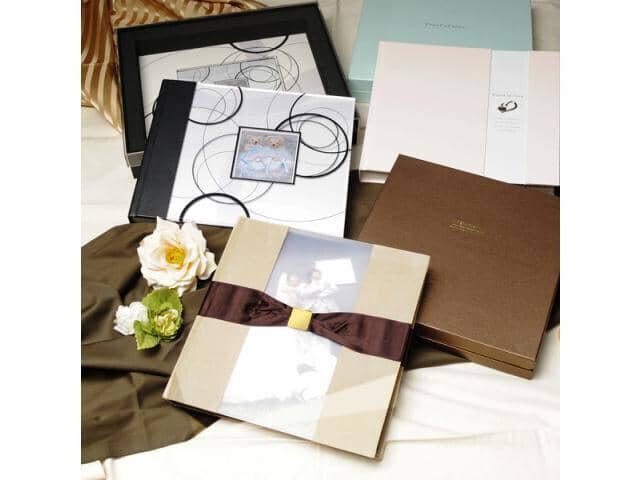 W the style of wedding