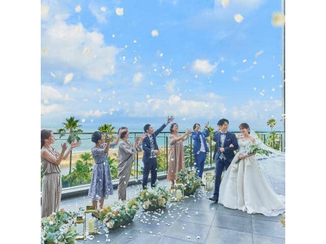 W the style of wedding