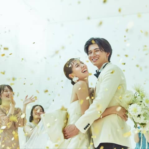 W the style of wedding