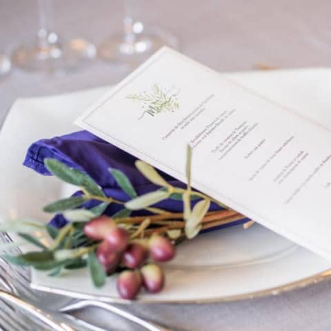 W the style of wedding
