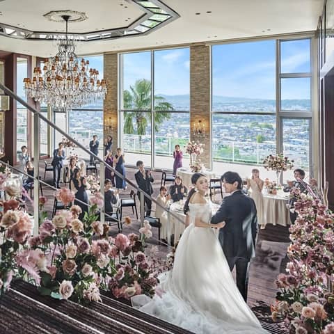 【公式】熊本県の結婚式場｜四季の丘 seasons with