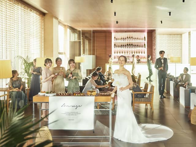 W the Bride's Suite