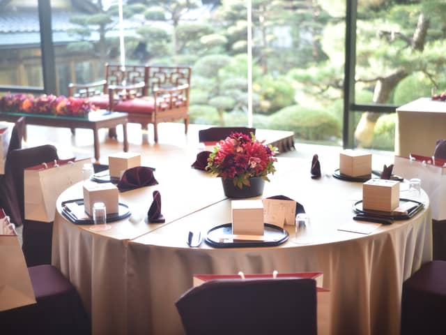 鶴羽根神社 二葉