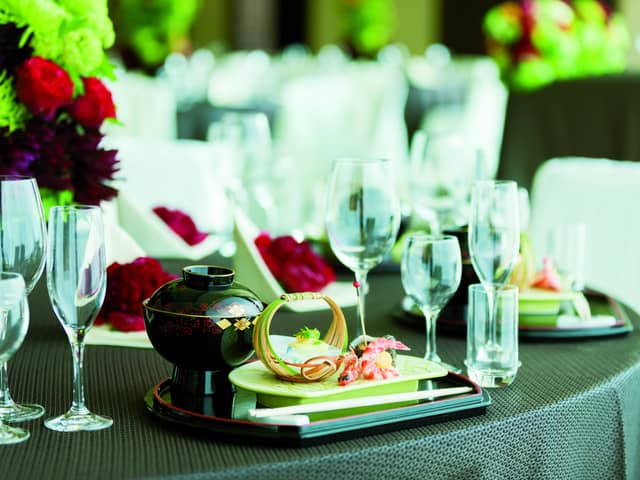 鶴羽根神社 二葉