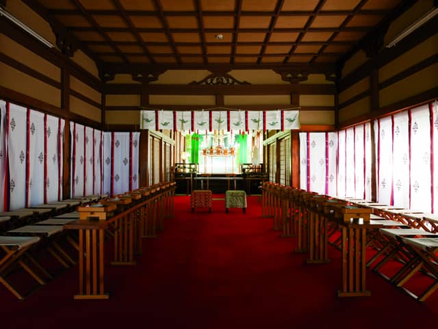 鶴羽根神社 二葉