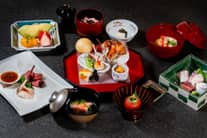 ご披露宴後はお控え室で《おふたりのお食事》を堪能!余韻に浸るひと時を